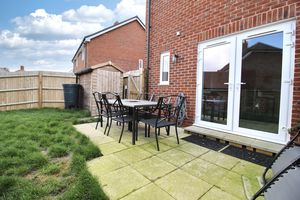 Entertainment Patio- click for photo gallery